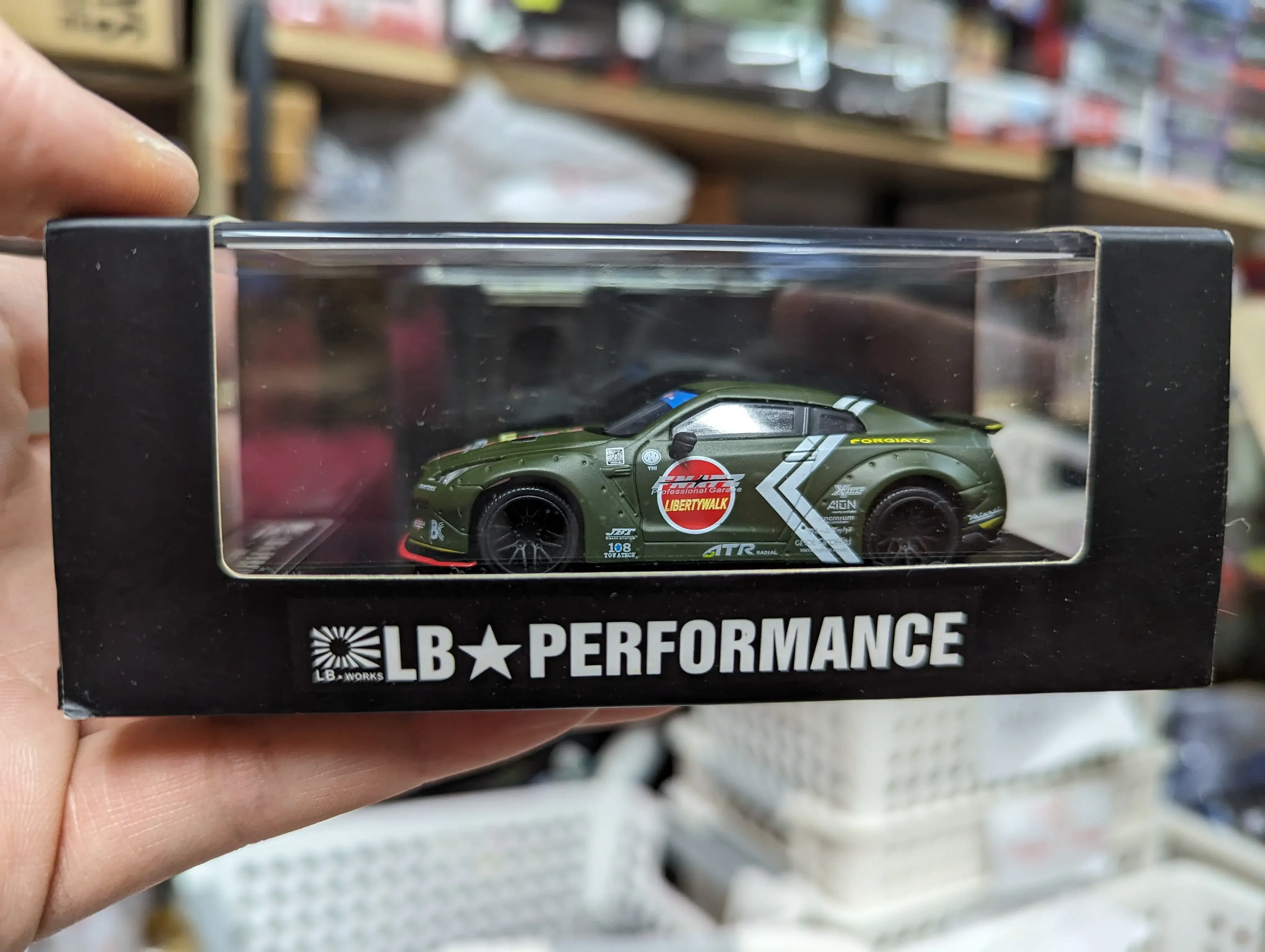 1:64 Scale LB Works Nissan GT-R Zero Fighter - Image 3