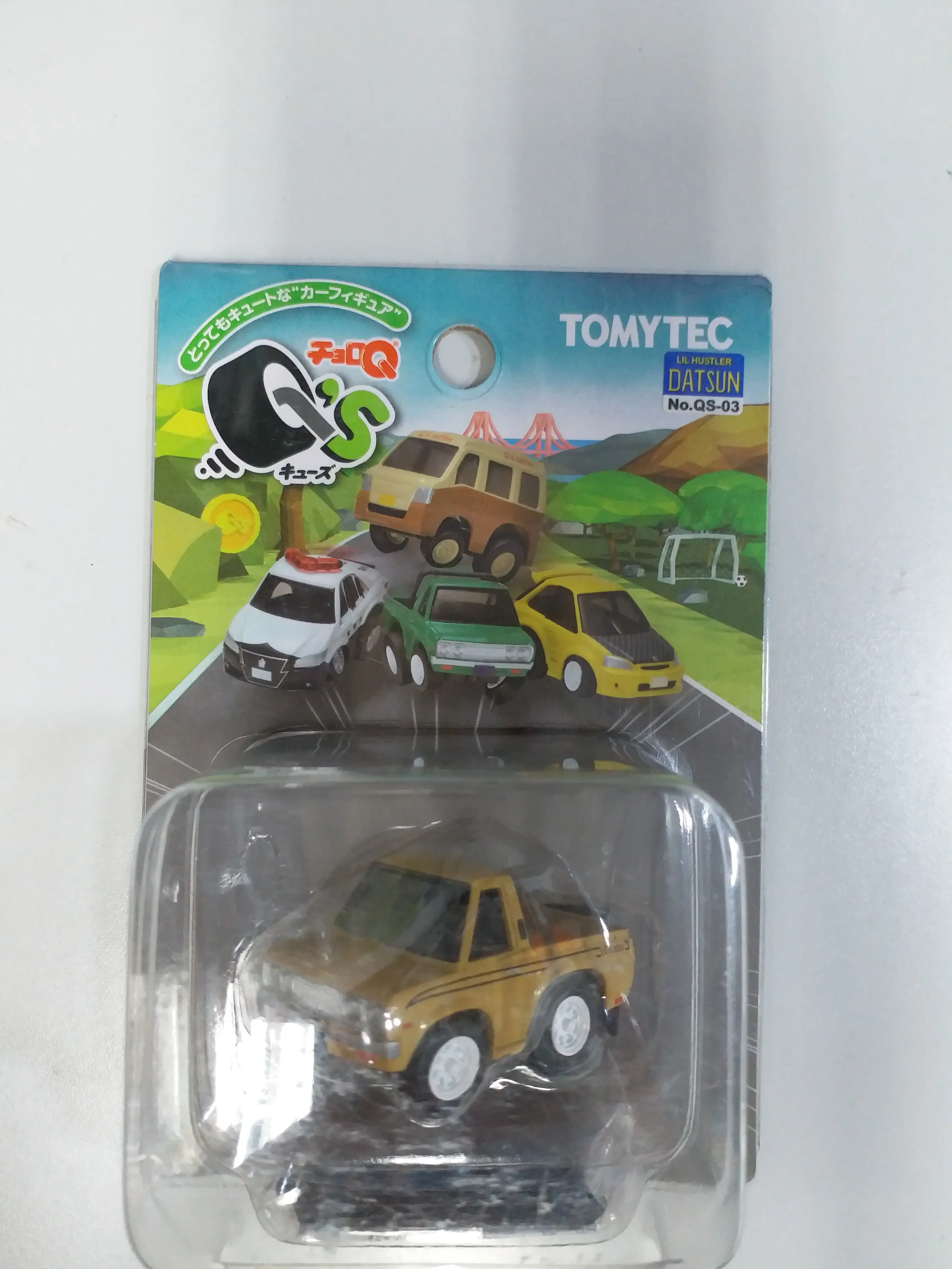 Choro Q Zero QS-03b Datsun Truck (Beige) - Image 9
