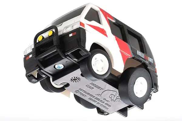 Choro Q Zero QS-08b Mitsubishi Delica Star Wagon 4WD - Image 4