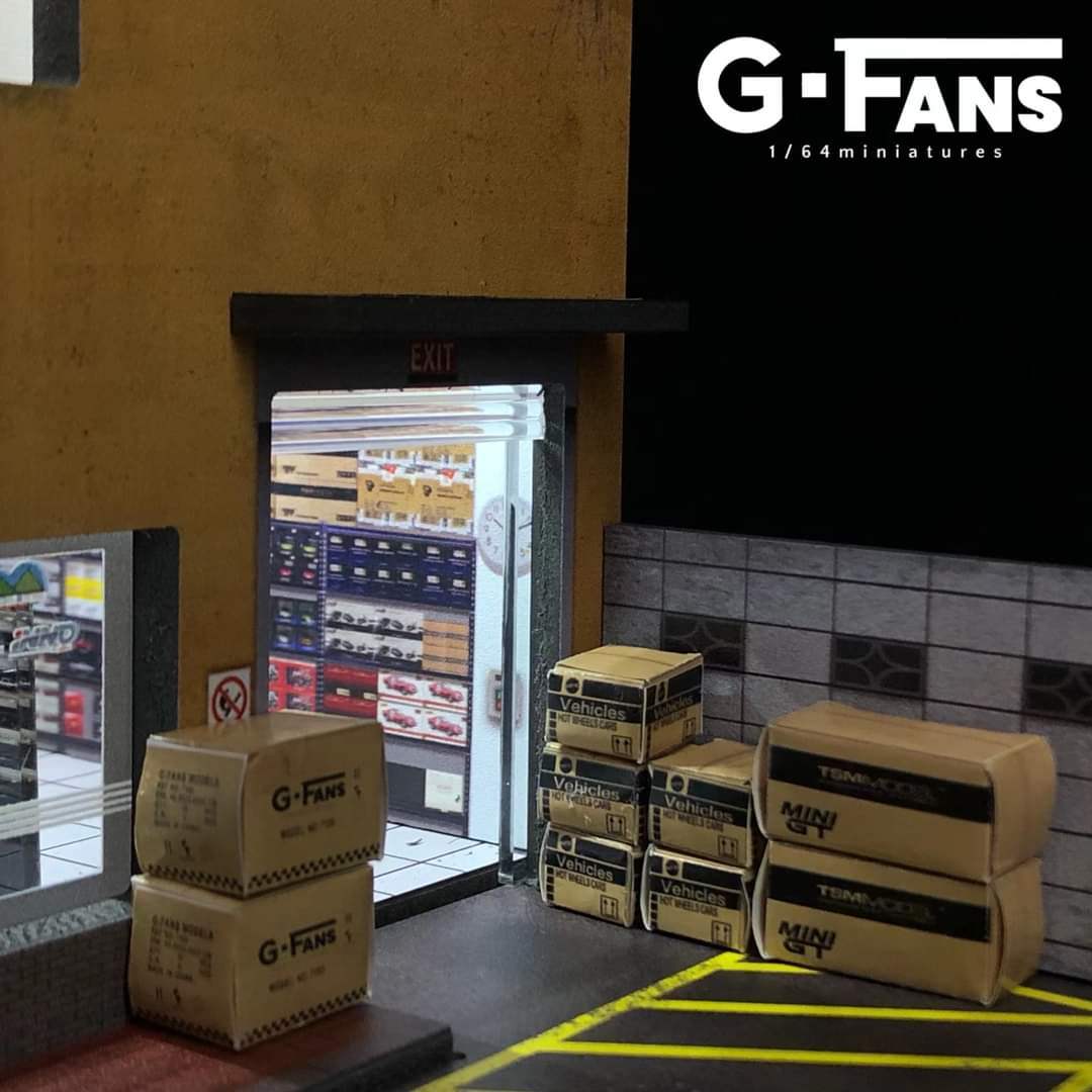 G FANS 1:64 Scale diorama
Mini Car Shop - Image 3