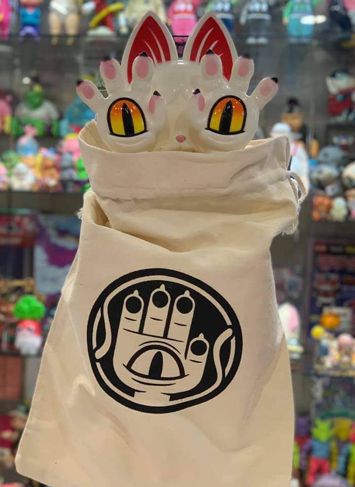 Hell's Cat Onigiri Jumbo Nigiri 30cm Vinyl Figure - Image 4