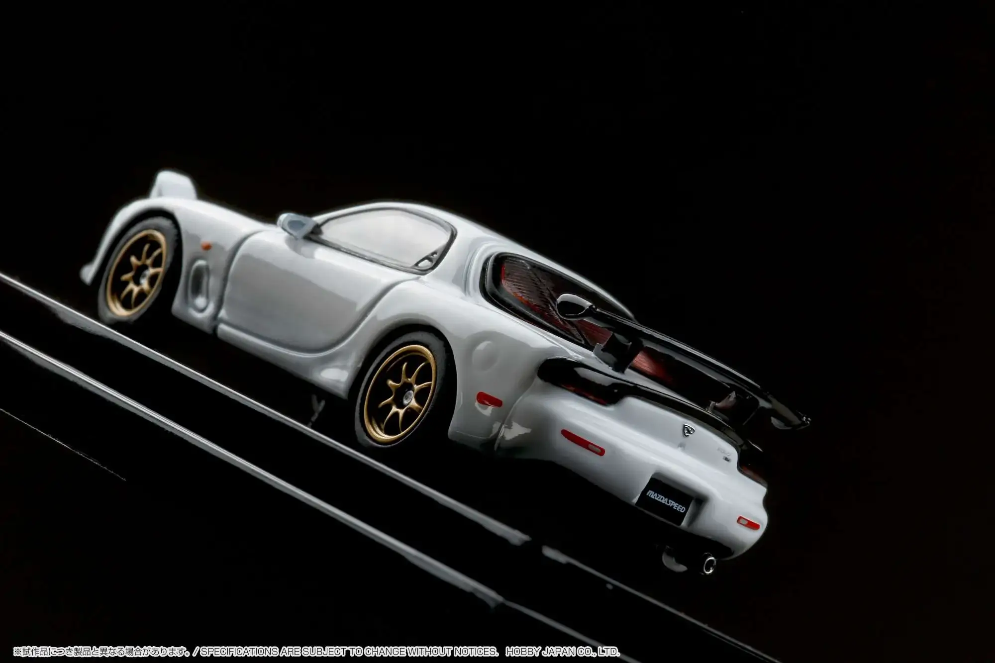 Hobby Japan
1/64 1/64 ɛ̃fini RX-7 FD3S (A Spec.) GT WING White - Image 6