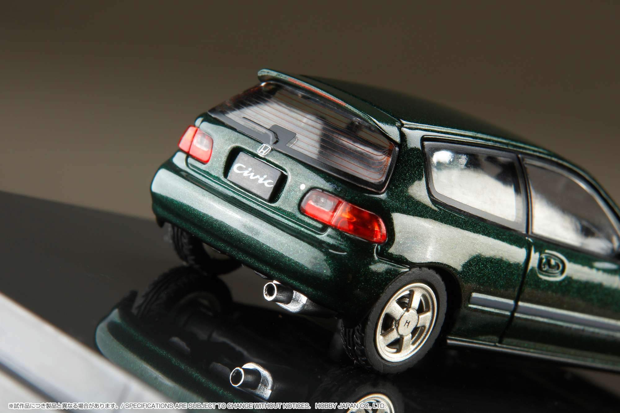 Hobby Japan 1/64 Honda CIVIC Type R (Eg6) SiR-S with Engine Display Model Green Pearl - Image 3