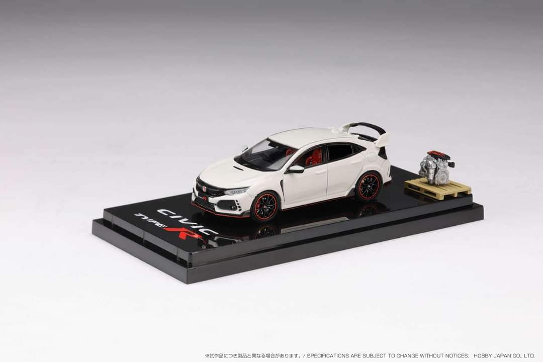 Hobby Japan 1/64 Honda CIVIC TYPER (FK8) 2017 Early Ver. with Engine Display Model - Image 5