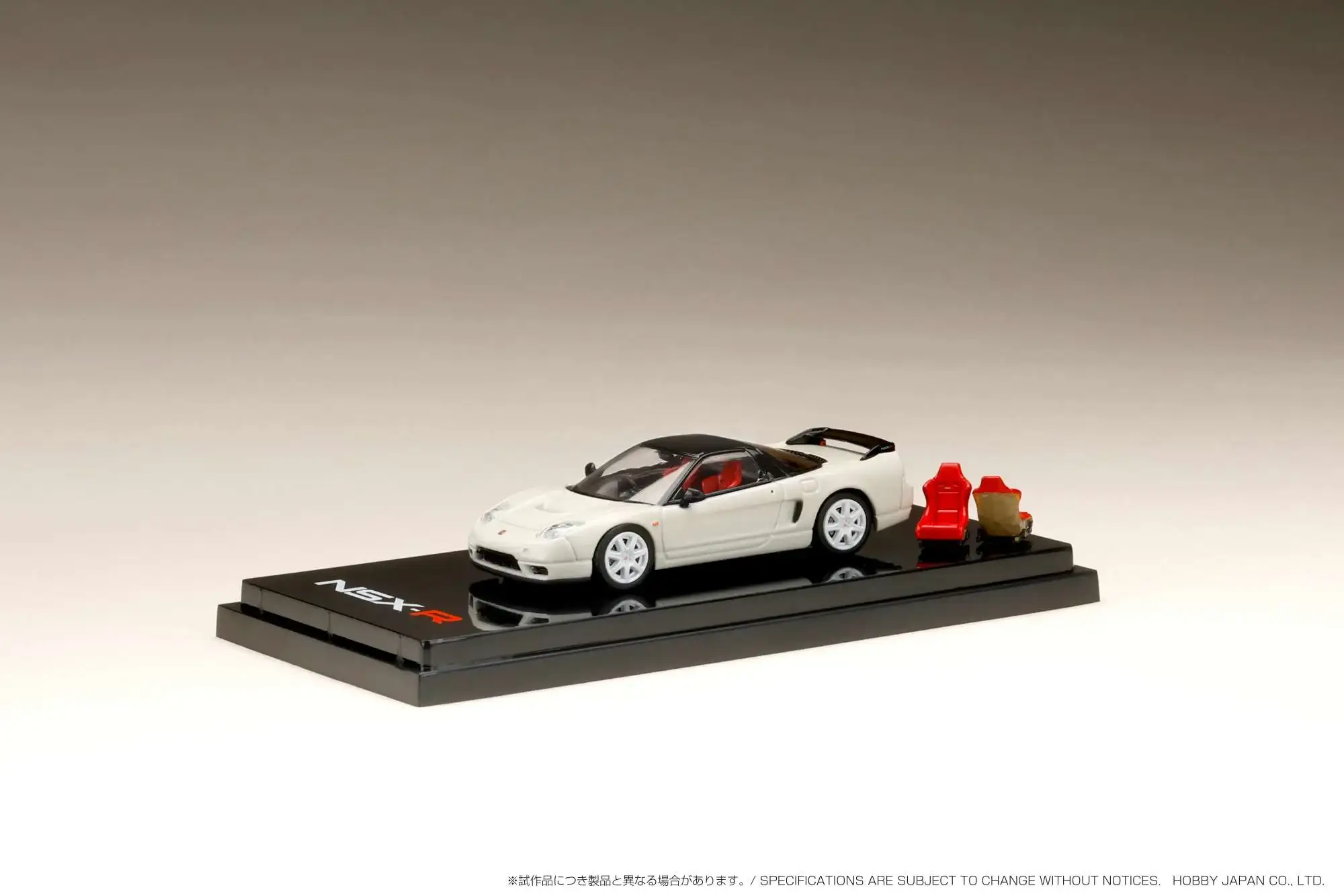 Hobby Japan 1/64 Honda NSX-R (NA2) with Genuine Seats Display Model Championship White - Image 2