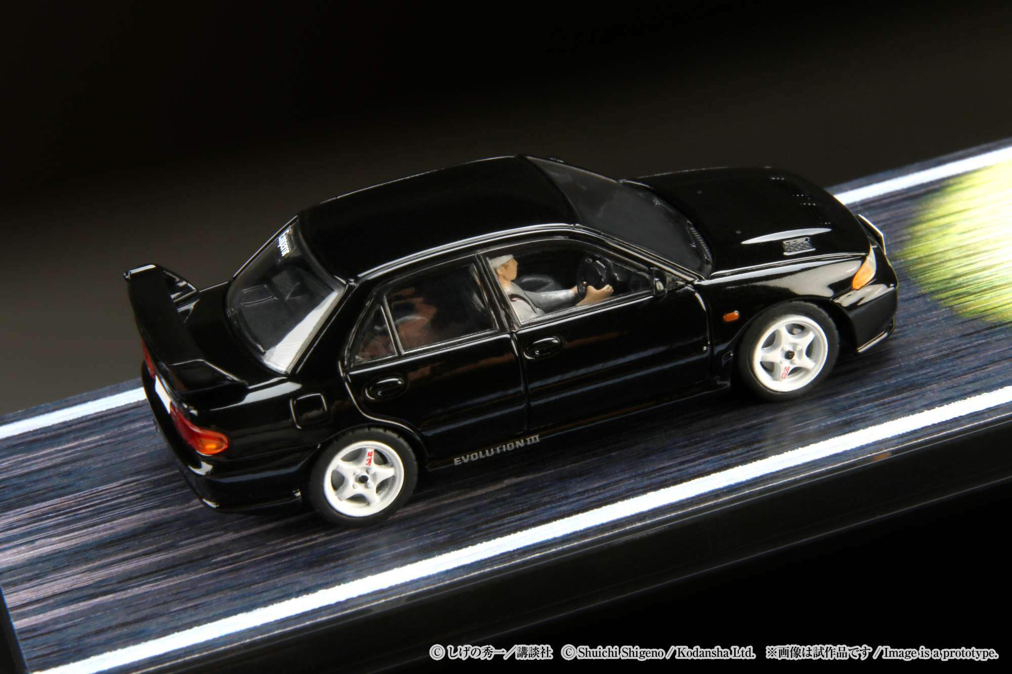 Hobby Japan Initial D 1/64 Mitsubishi Lancer RS Evolution Ⅲ / INITIAL D VS Ryosuke Takahashi With Kyoichi Sudo Figure - Image 6