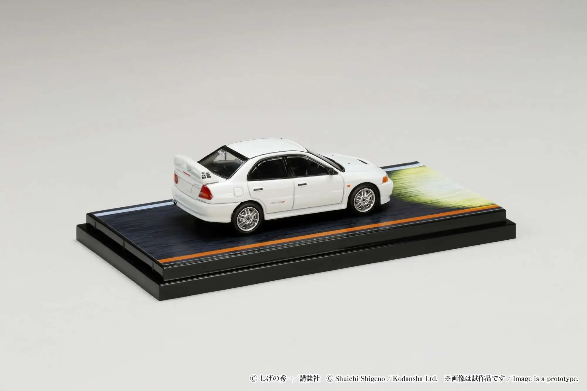 Hobby Japan Initial D 1/64 Mitsubishi Lancer RS Evolution Ⅳ / INITIAL D VS Takumi Fujiwara With Seiji Iwaki Figure - Image 12