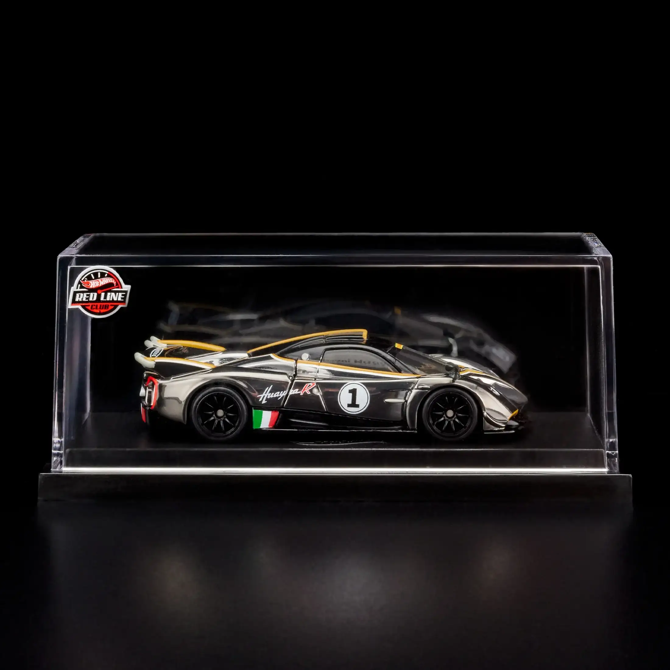 Hot Wheels Collectors RLC Exclusive ‘21 Pagani Huayra R - Image 2