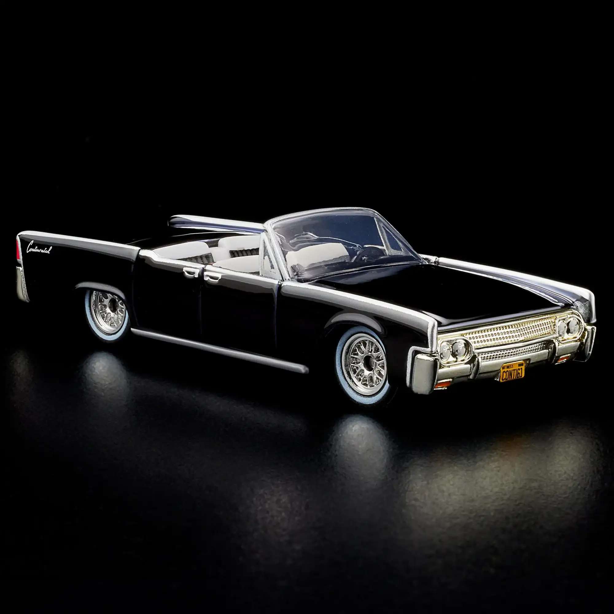 Hot Wheels RLC '61 Lincoln Continental - Image 2