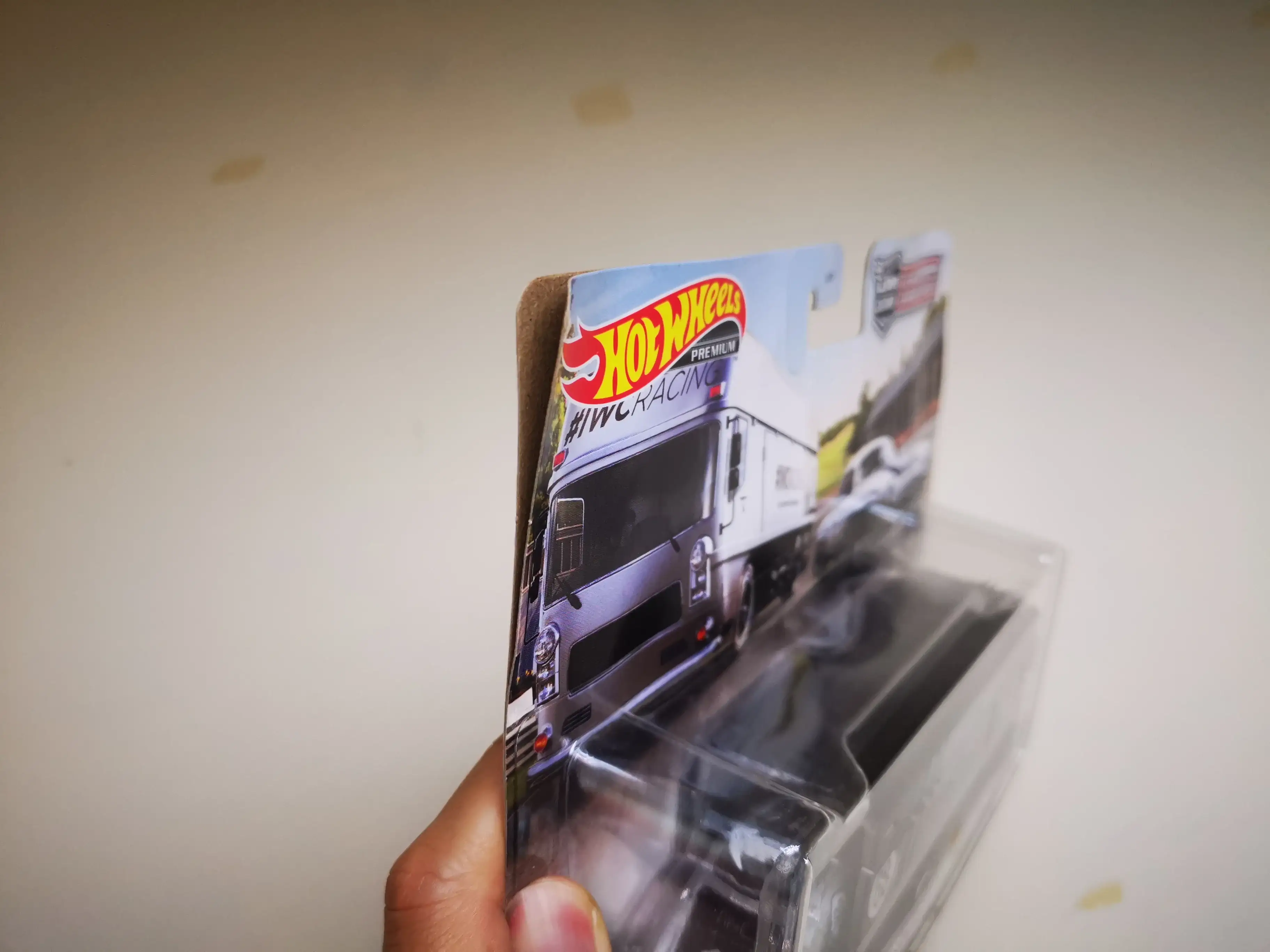 Hot Wheels Team Transporter Mercedes Benz 300 SL Euro Hauler - Image 2