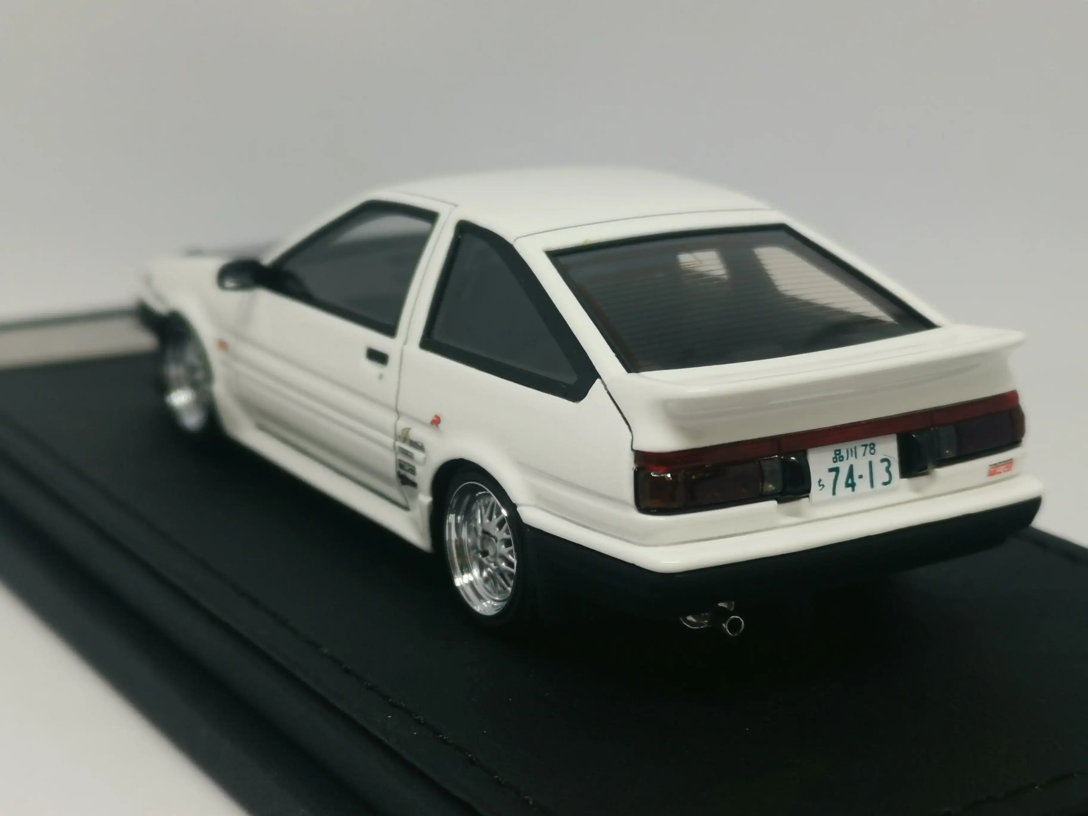 Ignition Model 1:43 IG1588 Toyota Sprinter Trueno Corolla AE86 Keiichi Tsuchiya 土屋圭市 edition - Image 6
