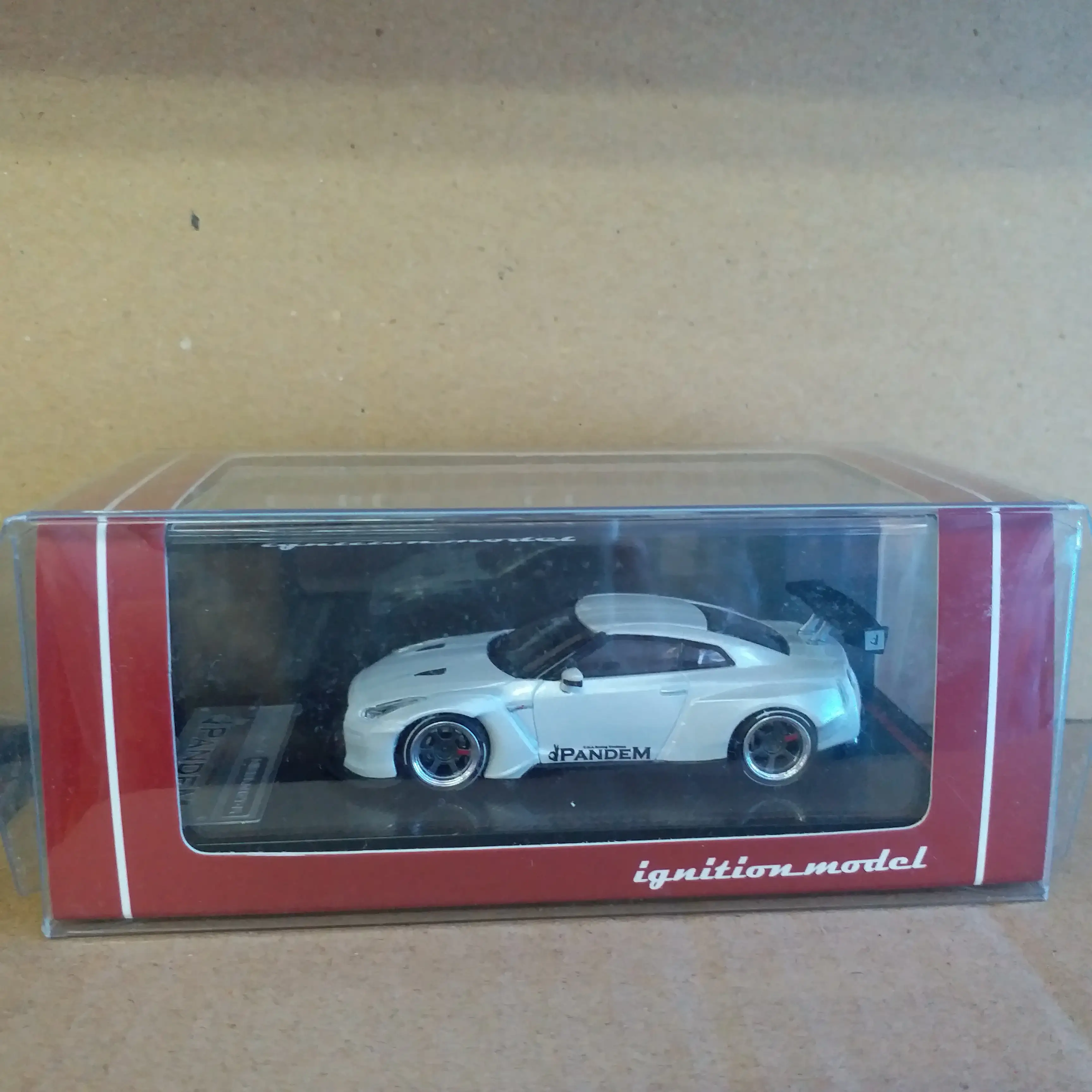 Ignition Model IG1398 1:64 Scale Pandem R35 GT-R (White) - Image 3