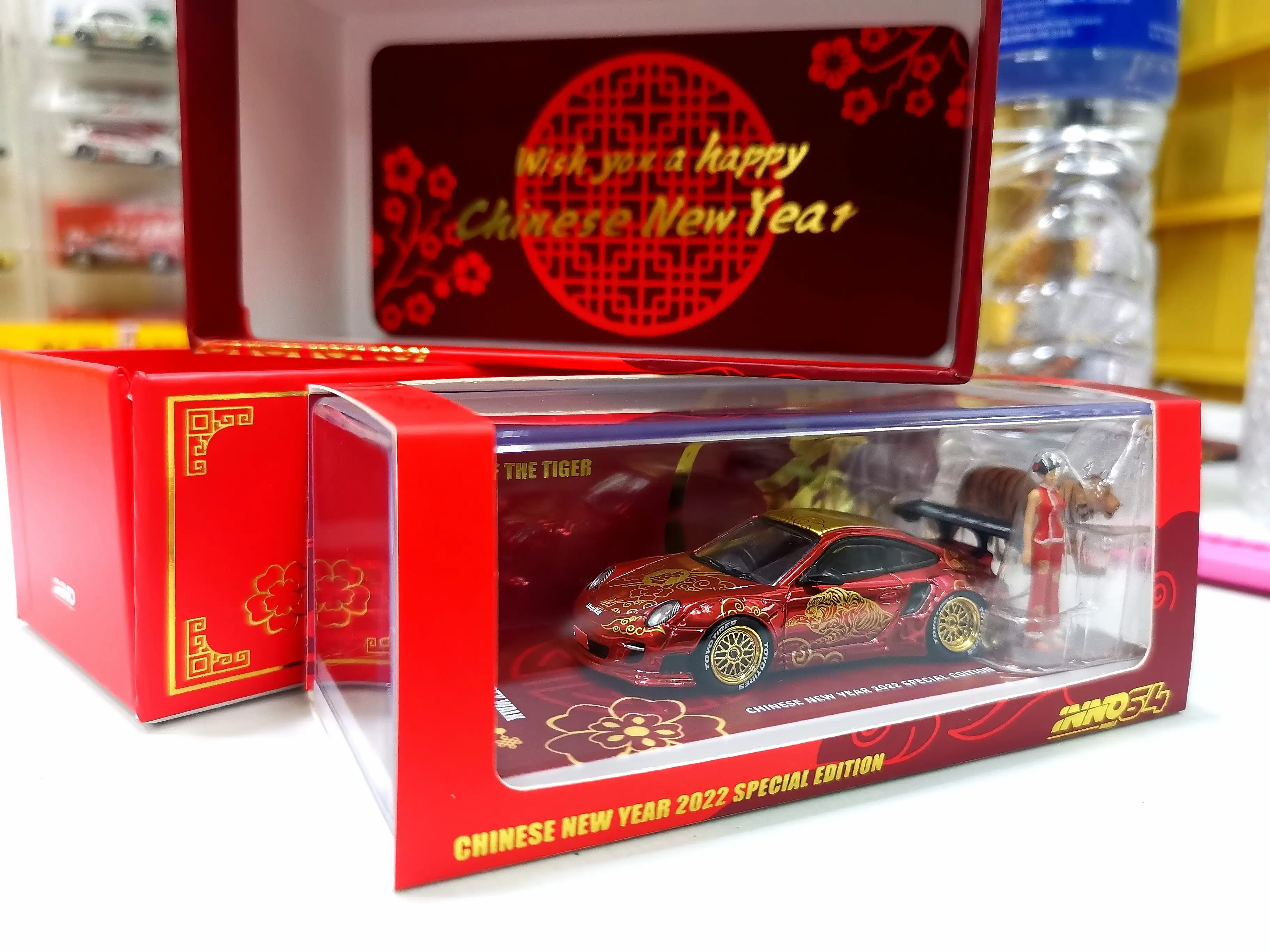 Inno64 LBWK Year of the Tiger CNY 2022 exclusive Porsche 911 GT3 RS (997)