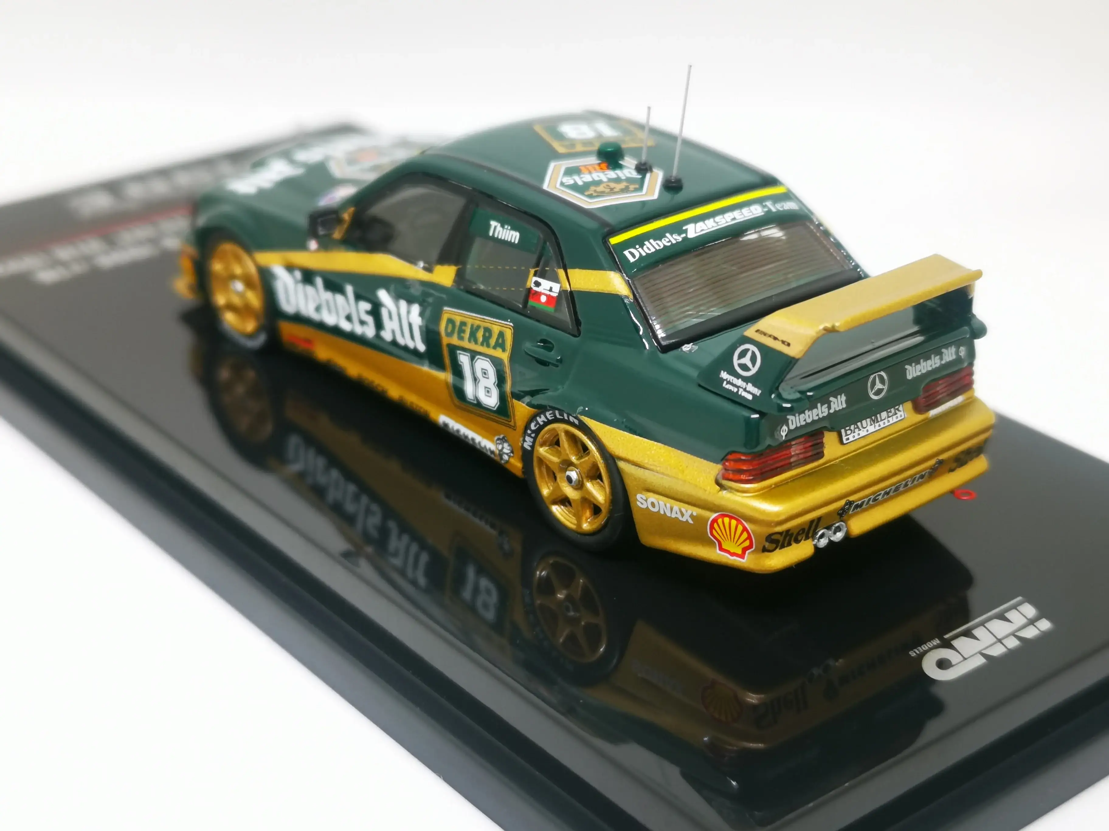 Inno64 Mercedes Benz 190e EVO2 DTM 1992 #18 Zakspeed Diebels Alt - Image 3