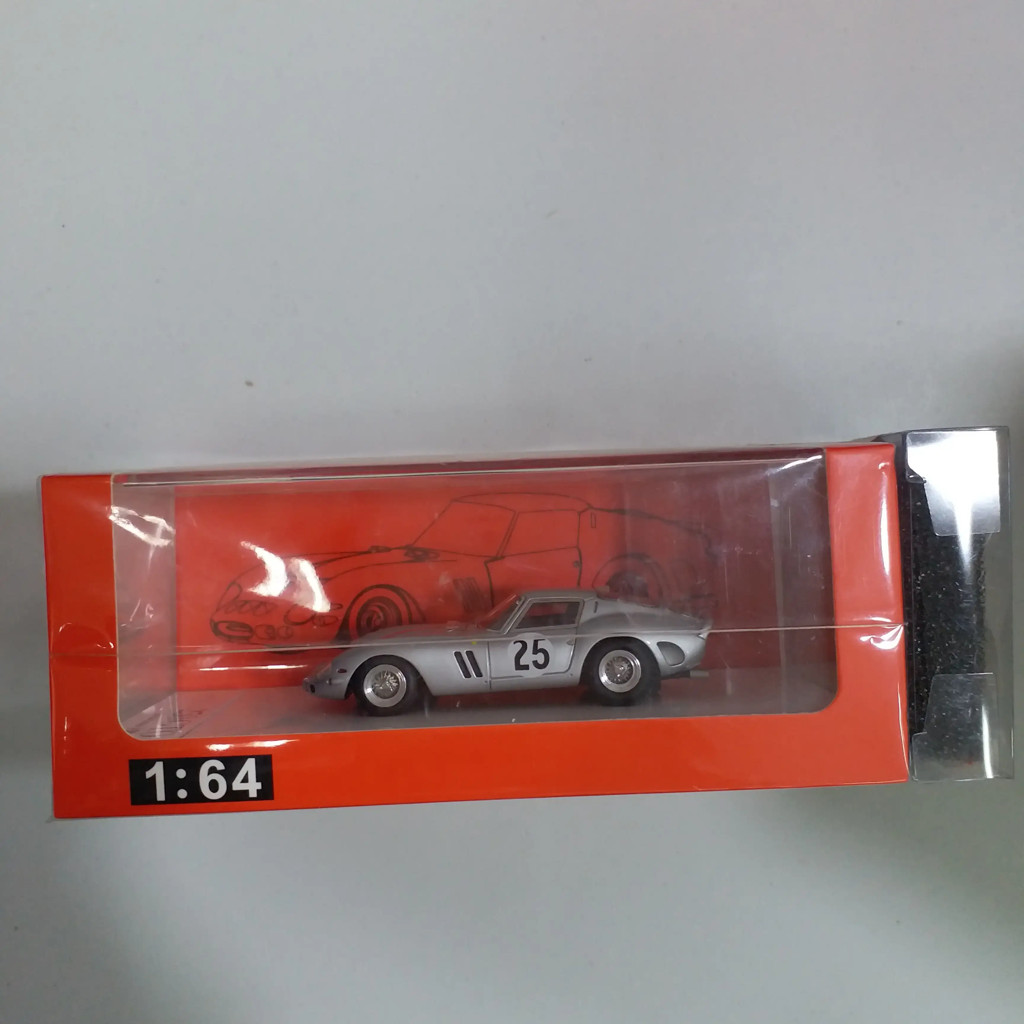 JEC Resin 1:64 Ferrari 250 GTO with Enzo Ferrari mini figure #25