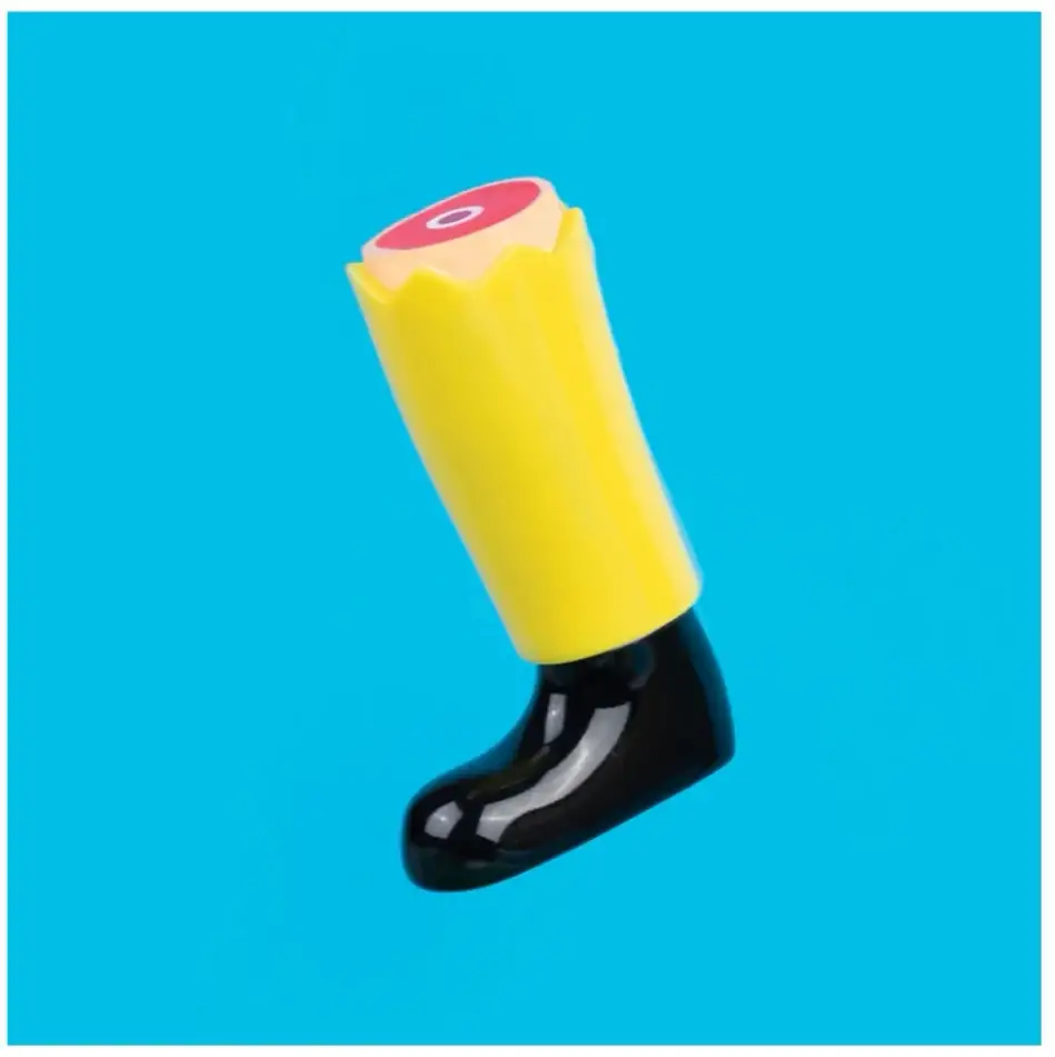 Joan Cornella FWEN Vinyl Figure - Image 3