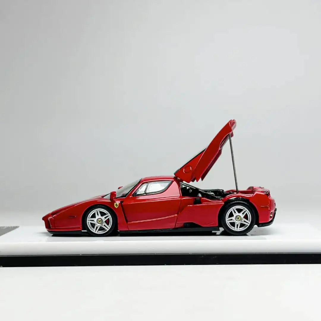King Model 1:64 Ferrari ENZO - Image 2
