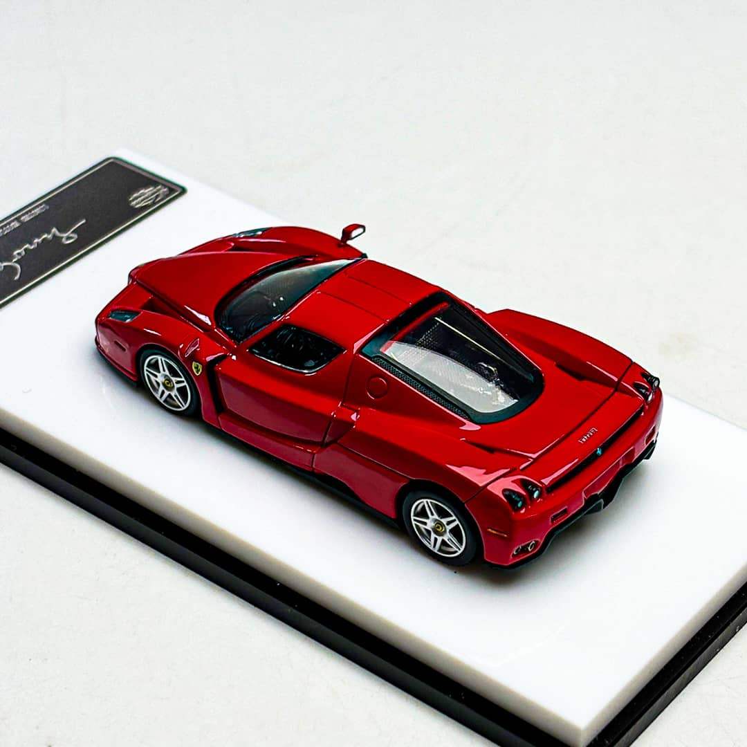 King Model 1:64 Ferrari ENZO - Image 6