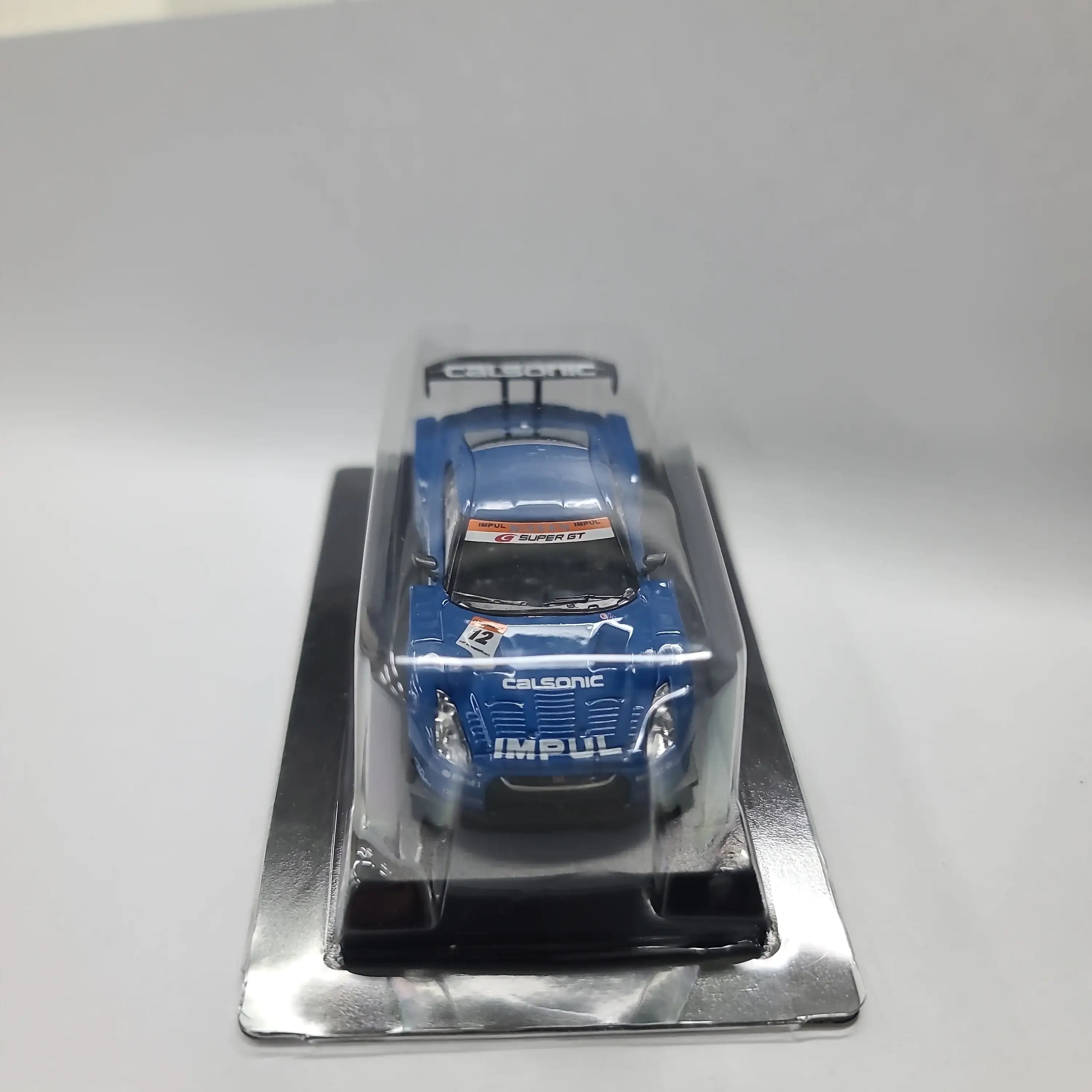 Kyosho 1:64 Scale 2009 Super GT500 collection HIS Advan Kondo Nissan GT-R - Image 2