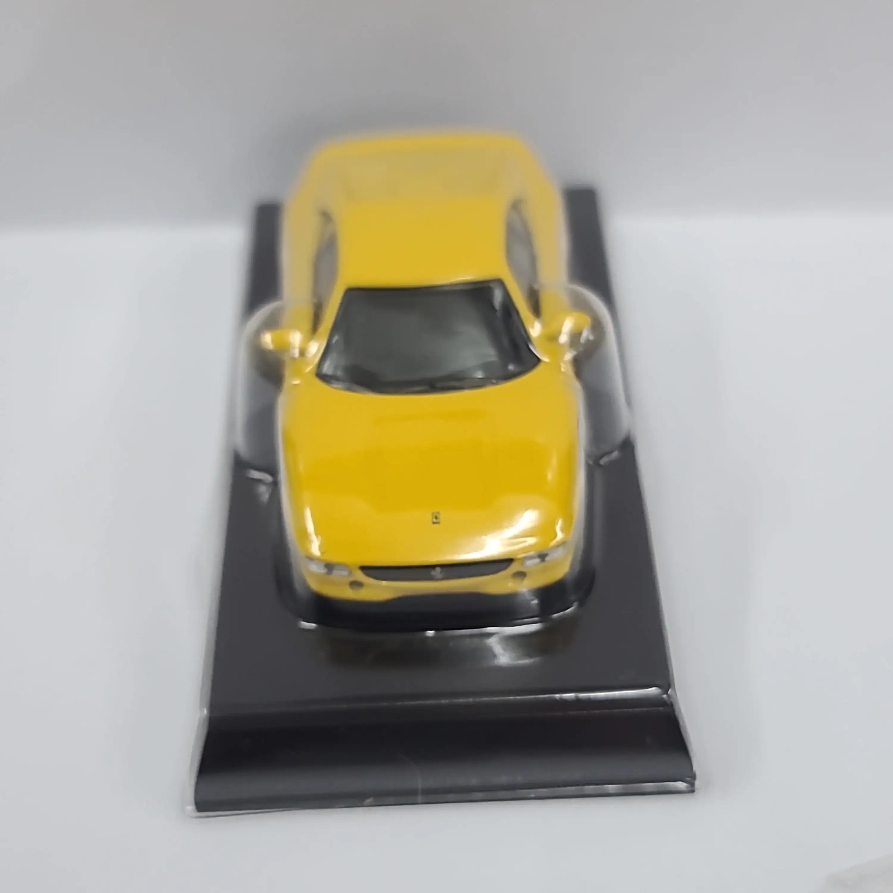 Kyosho 1:64 Scale Ferrari Mini Car Collection VI F355 Challenge - Image 2