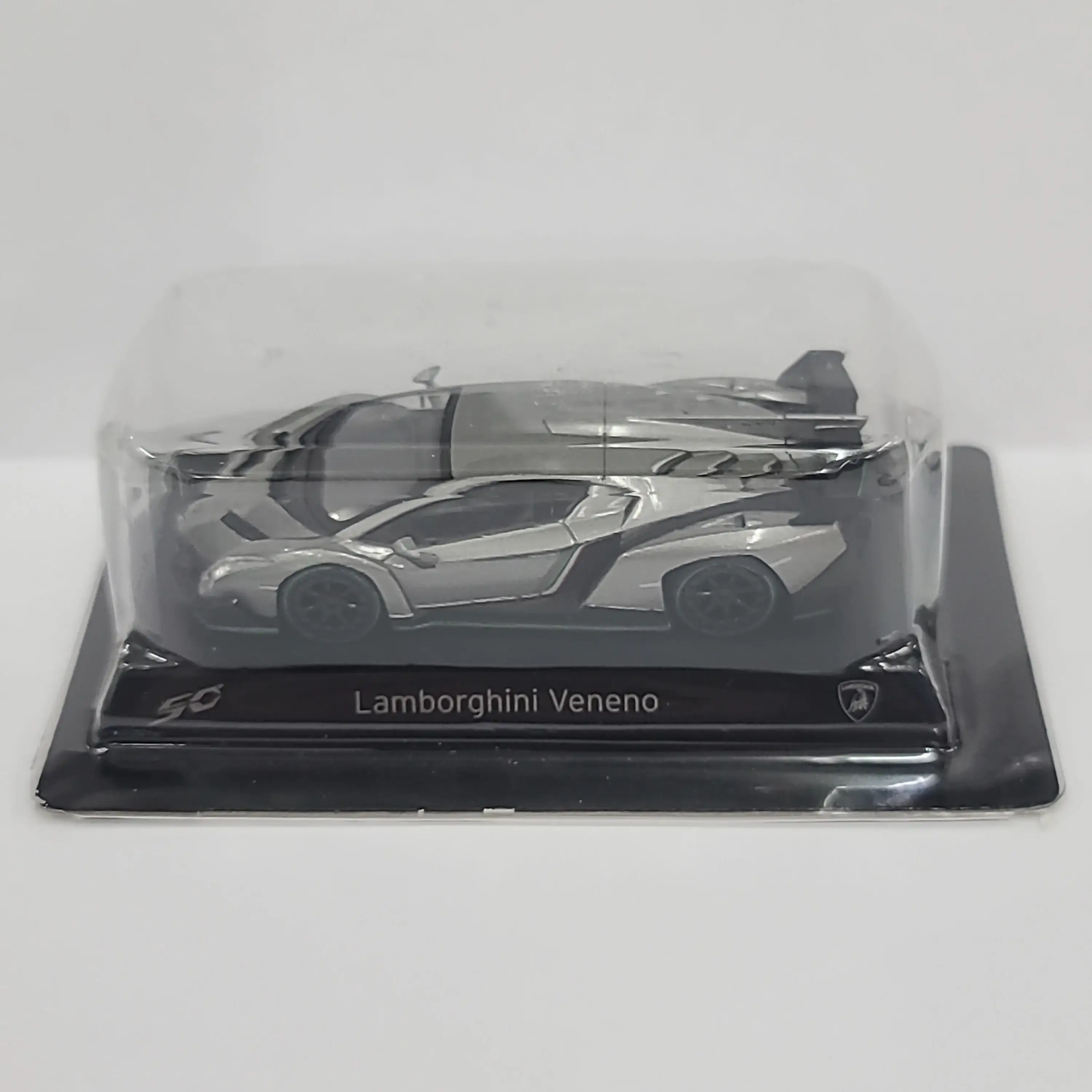 Kyosho 1:64 Scale Lamborghini collection Lamborghini Veneno Silver