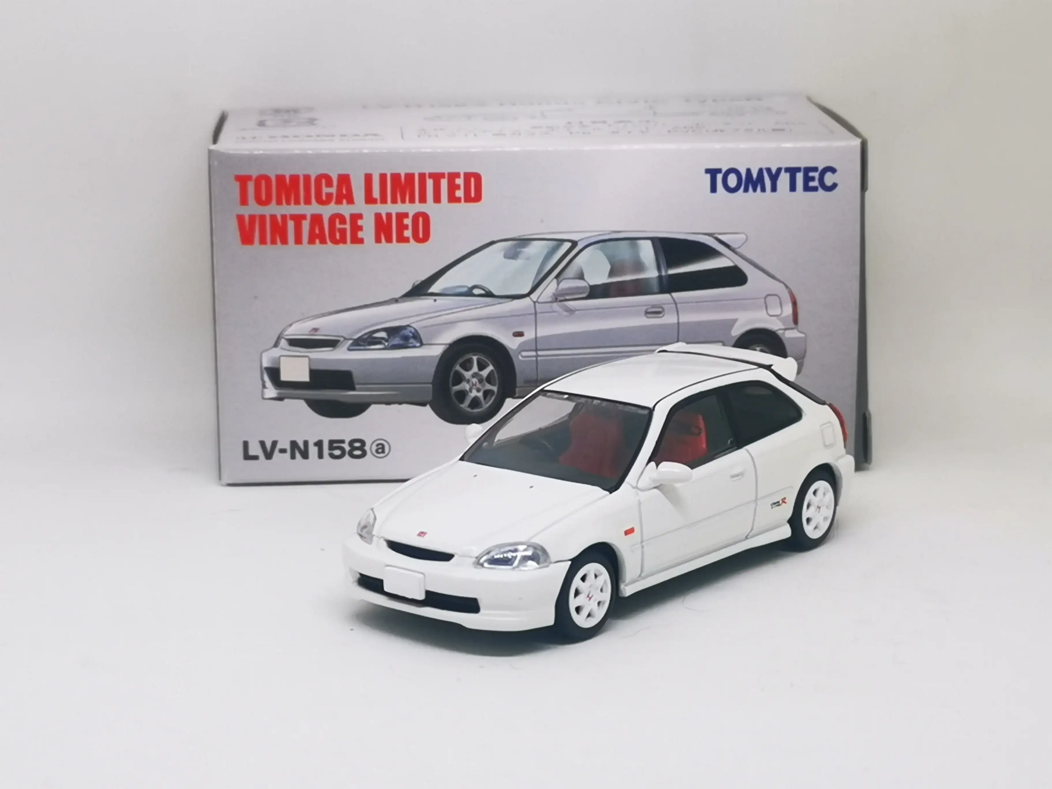 Tomica Limited Vintage Neo LV-N158a Honda Civic EK9 TypeR white 97