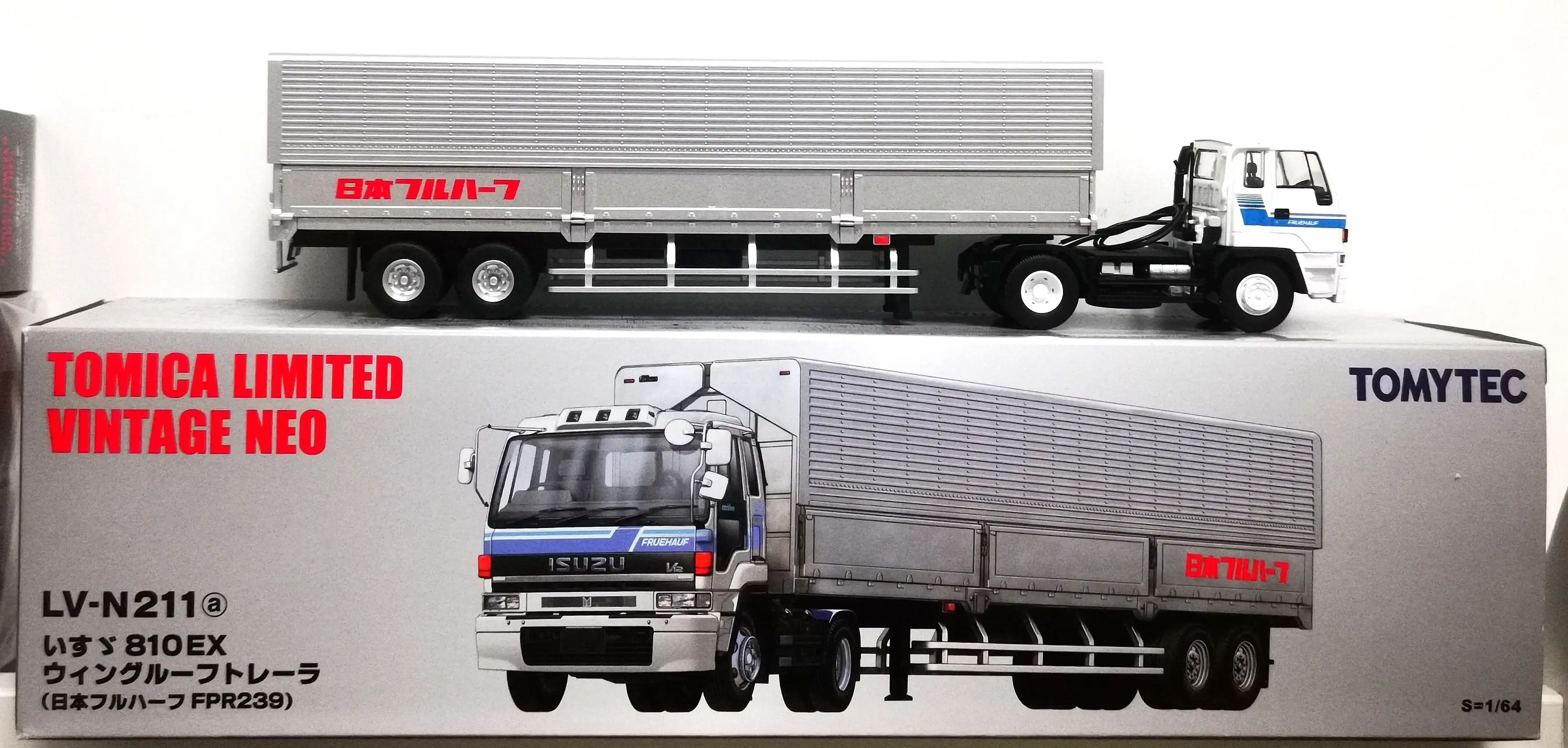 LV-N211a Isuzu 810EX Wing Roof Trailer (Japan Full Half FPR239) - Image 2