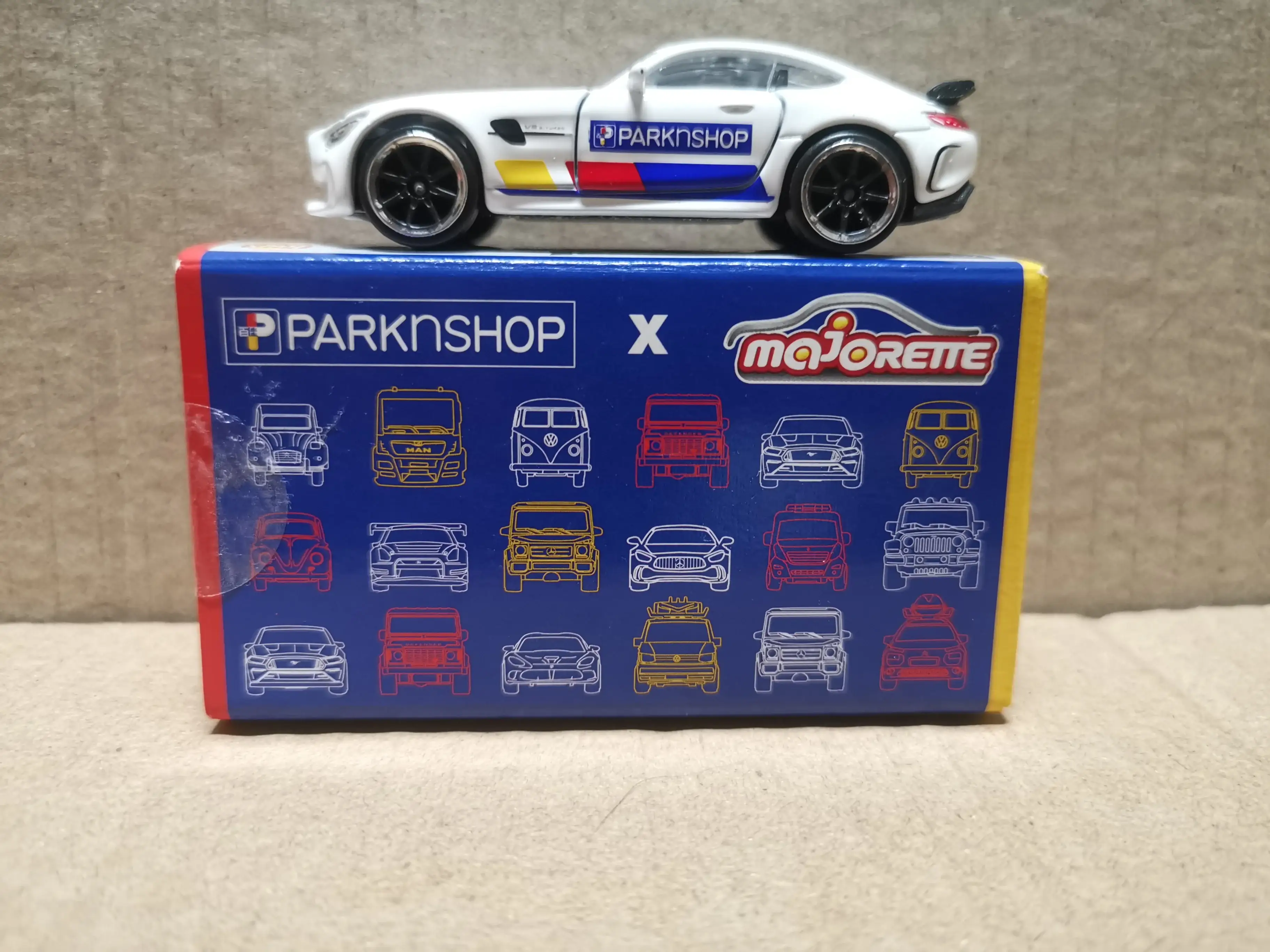 Majorette Hong Kong Parknshop Exclusive Mercedes Benz AMG GT - Image 2