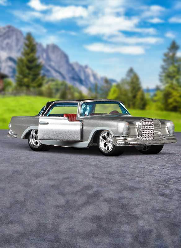 MatchBox Collectors exclusive ’62 Mercedes-Benz 220 SE Coupe - Image 2