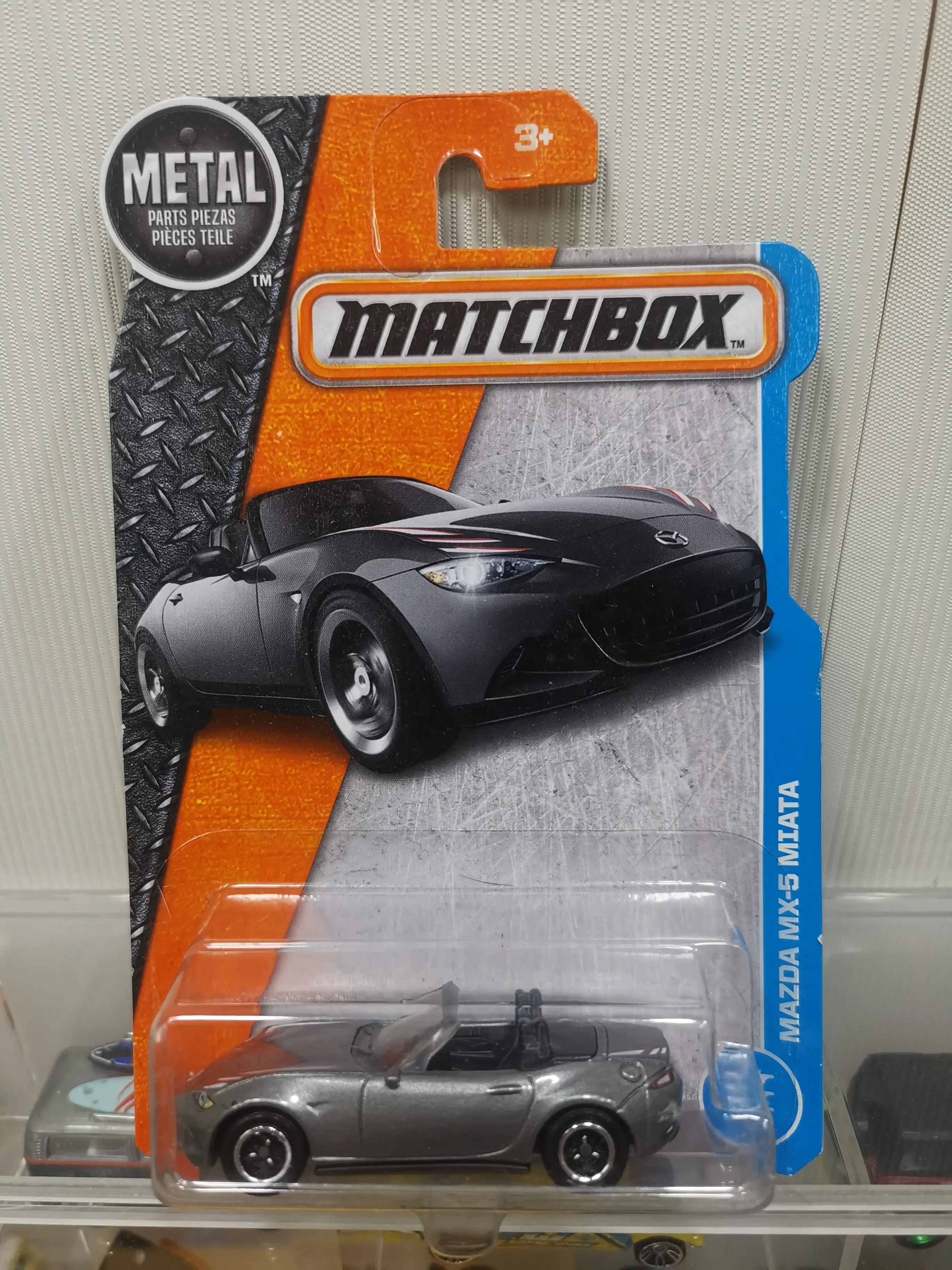 Matchbox Mazda MX5 ND 1:64 SCALE - Image 3