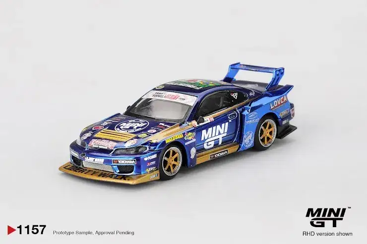 MINI GT #1157 Nissan LB-Super Silhouette S15 SILVIA #555 Team MINI GT Liberty Walk 2025 Formula Drift