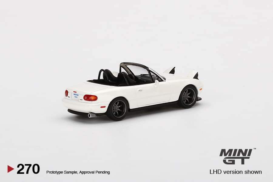 Mini GT #270 Taiwan Exclusivs Mazda Miata MX-5 NA Pop Up Eyes (Classic White) - Image 2