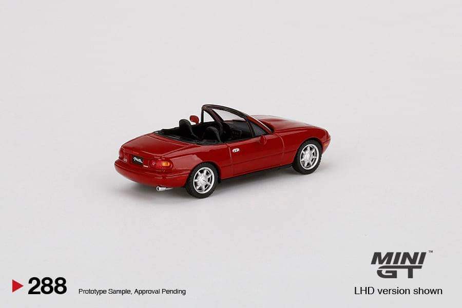 Mini GT #288 Mazda Miata MX-5 NA (Classic Red) - Image 2