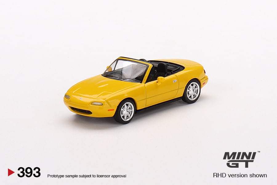 Mini GT #393 Mazda Eunos Roadster MX-5 NA (Sun burst yellow)