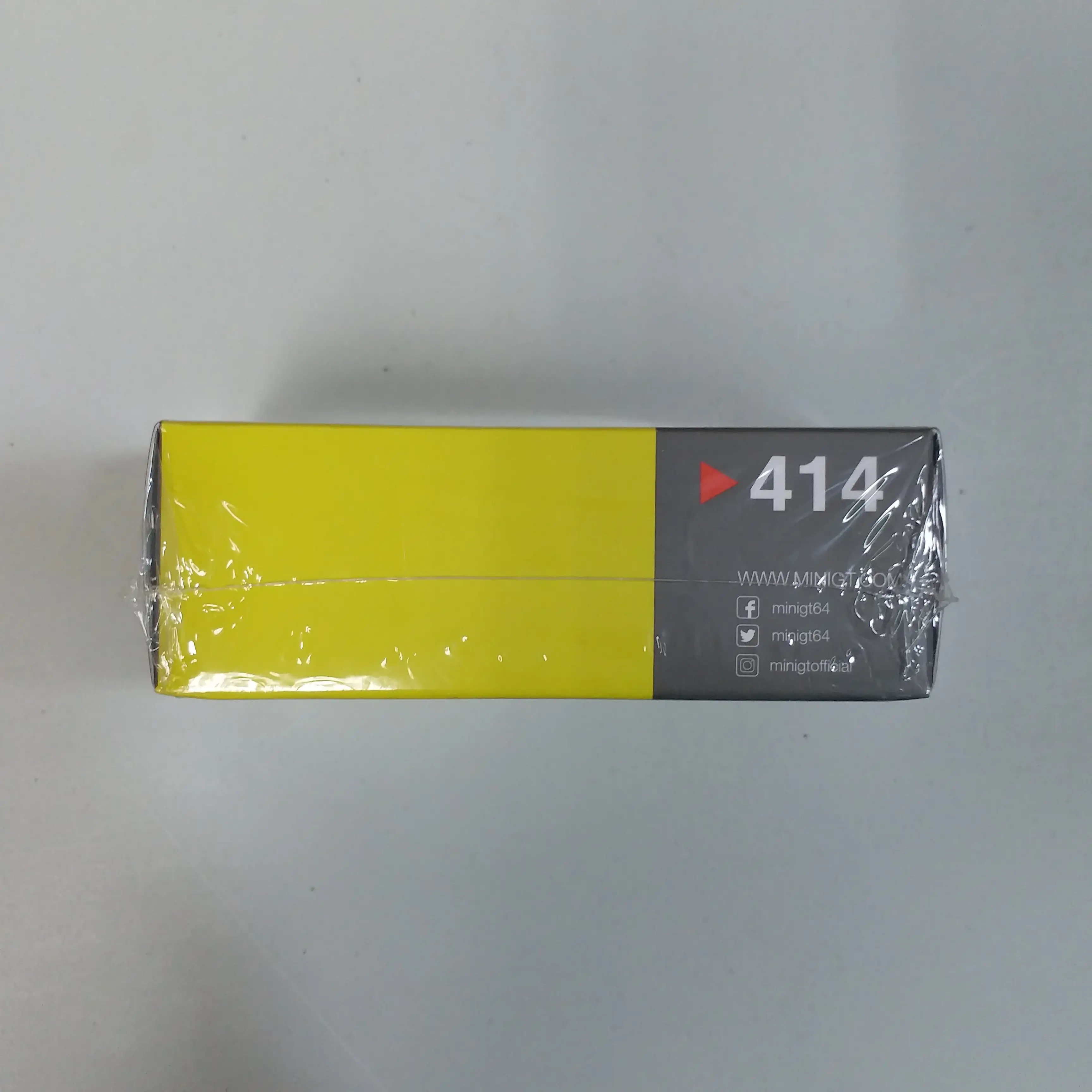 Mini GT #414 Nissan Fairlady Proto Spec Ikazuchi Yellow 1:64 scale - Image 3