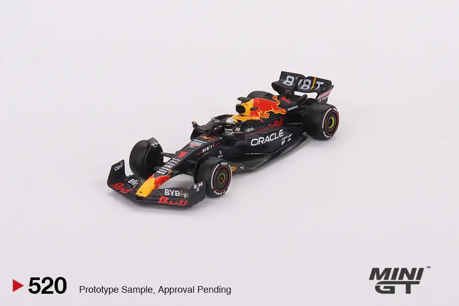 MINI GT #520 Oracle Red Bull Racing RB18 #1 Max Verstappen 2022 Abu Dhabi Grand Prix Winner