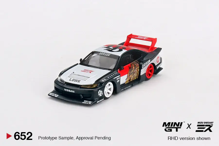 Mini GT #652 LB-Super Silhouette Nissan SILVIA (S15) “GARUDA”