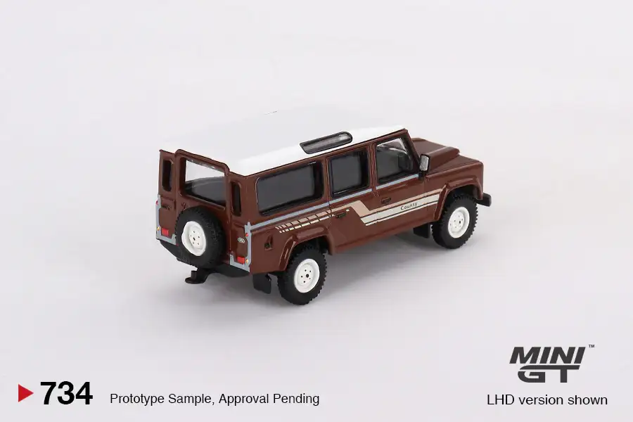 Mini GT #734 Land Rover Defender 110 1985 County Station Wagon Russet Brown - Image 2