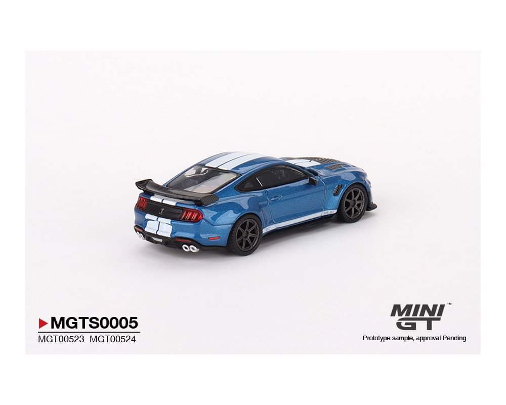 Mini GT #MGTS005 MINI GT America Shelby Transporter Set (Included 1 transporter and 1 Car) - Image 3
