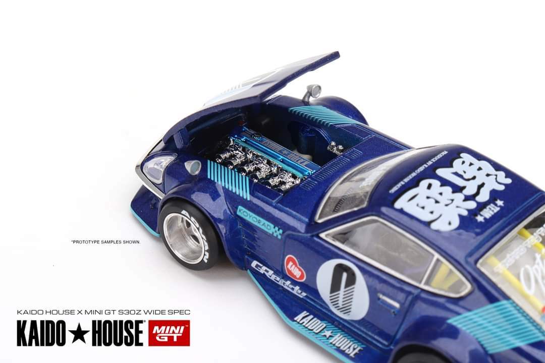 Mini GT x Kaido House 1:64 Datsun Fairlady Z Dark Red / Blue - Image 4