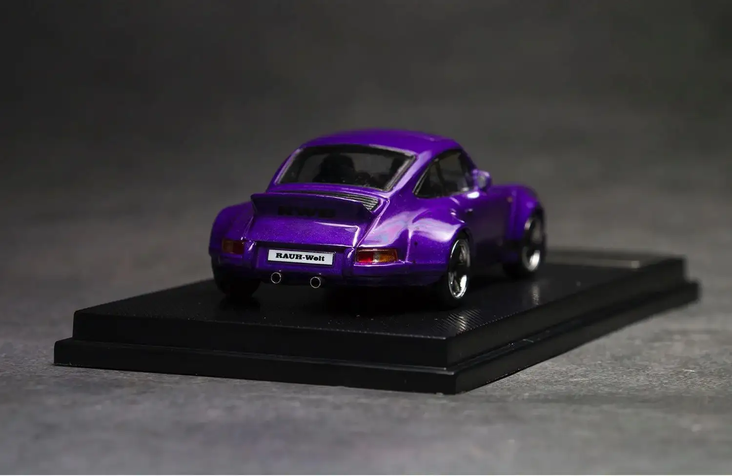 Model Collect RWB Porsche 930 Ducktail Wing purple 1:64 SCALE - Image 3