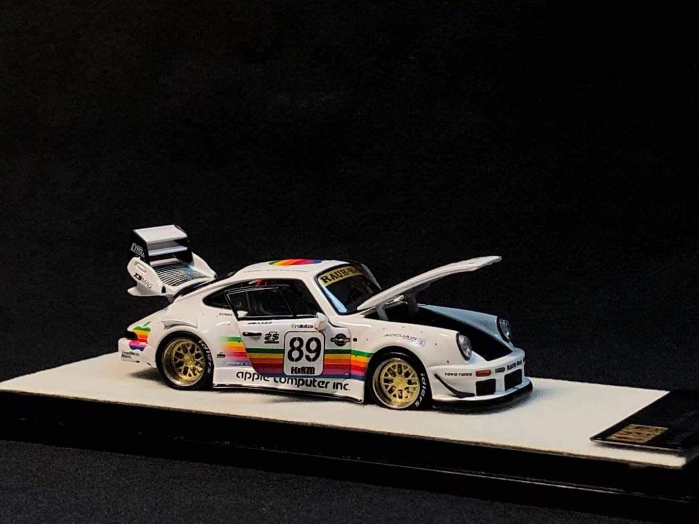 PGM 1:64 Scale RWB Porsche 930 Apple