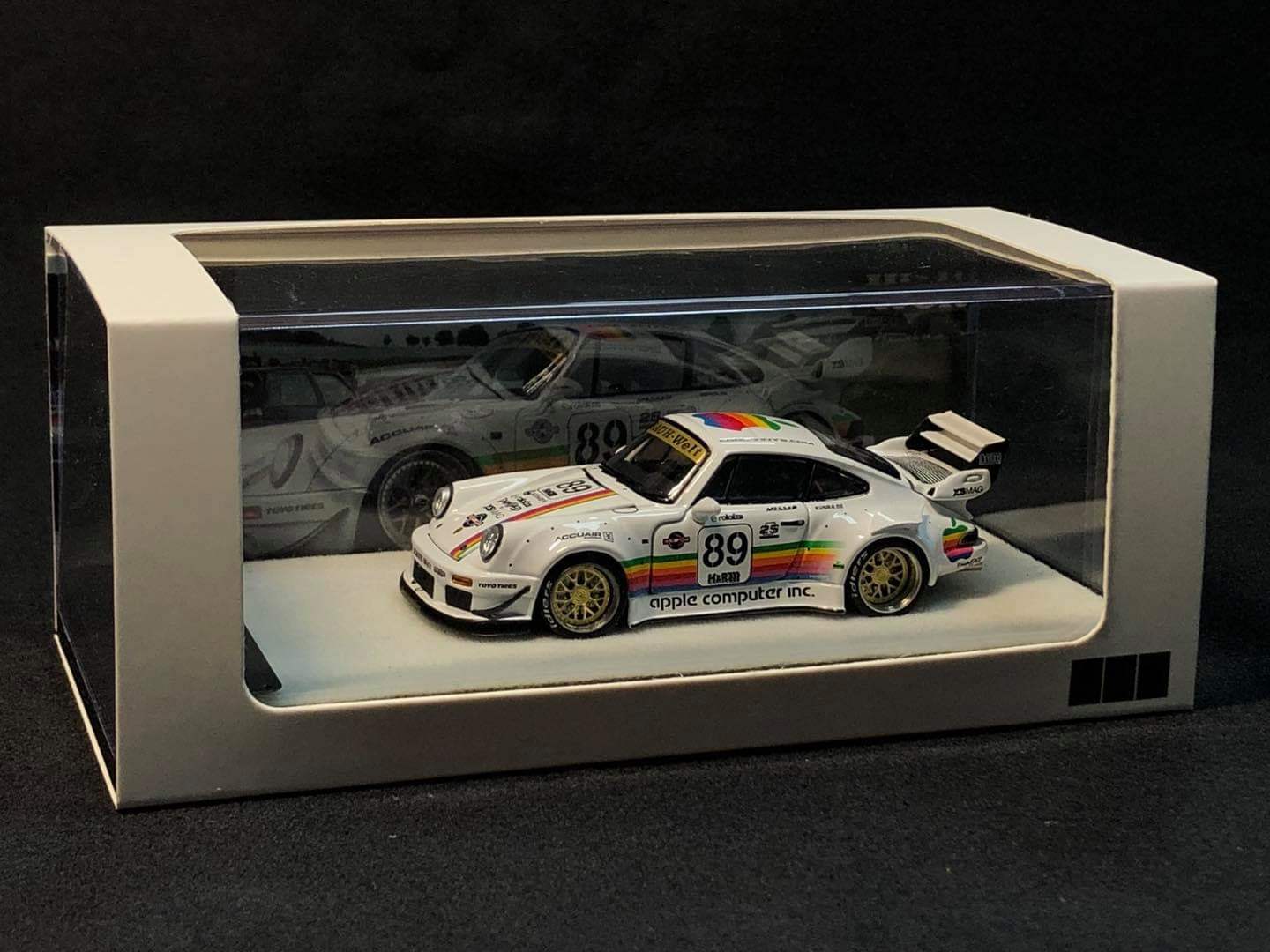 PGM 1:64 Scale RWB Porsche 930 Apple - Image 2
