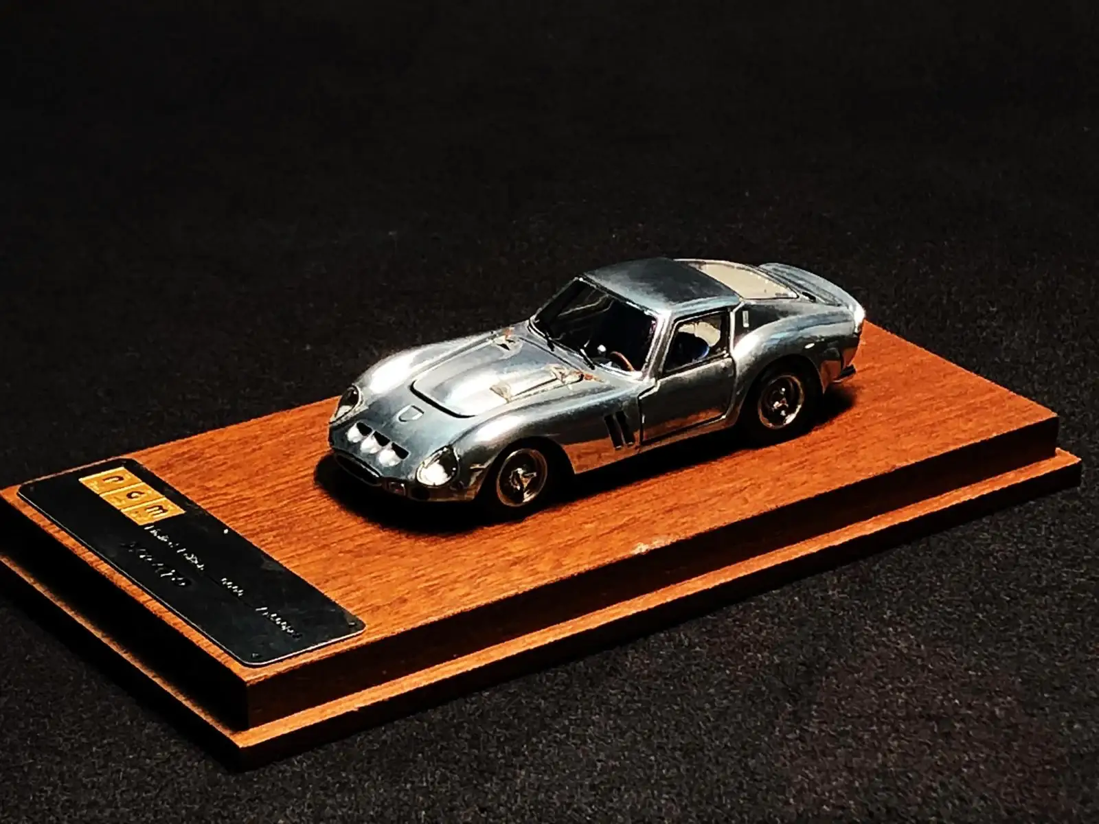 PGM Private Good Model All open Ferrari 250GTO Scale 1:64 - Image 10