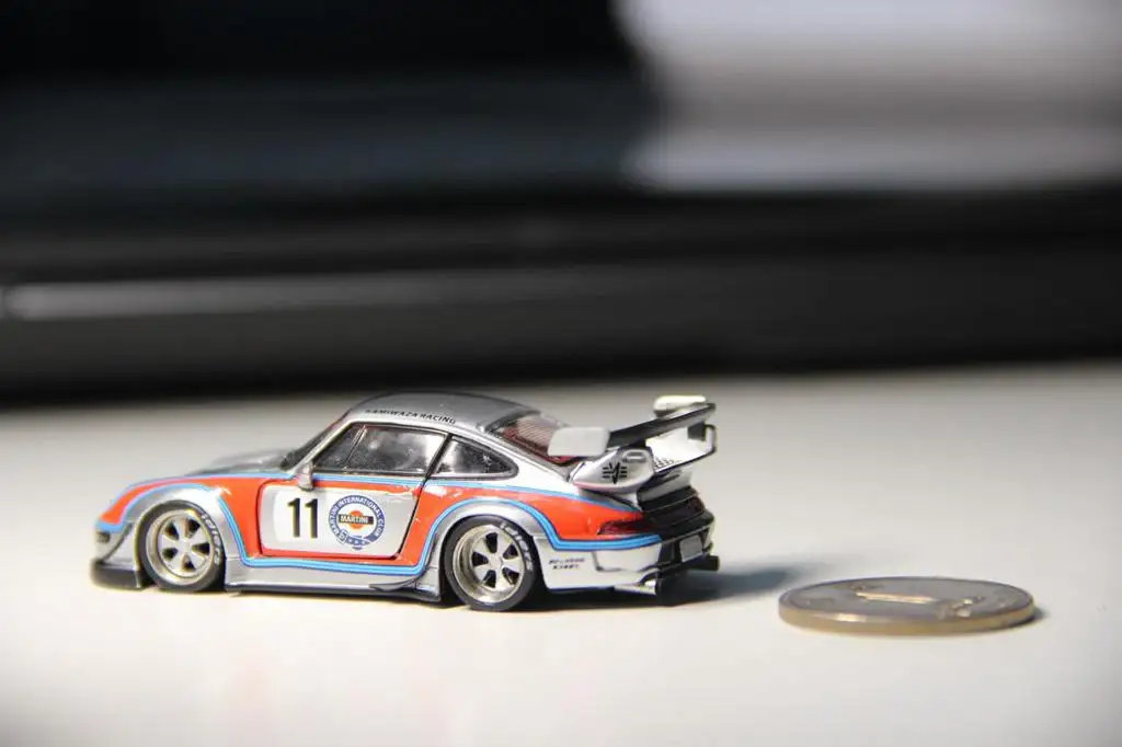 PGM Private Good Model All open RWB Martini Porsche 993 Rough Rhythm - Image 4