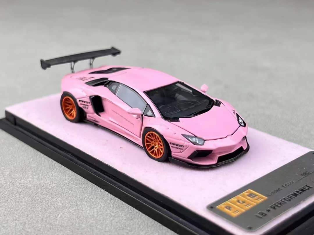PGM Private Good Model Scale 1:64 LB LP700 Lamborghini Adventador (Pink) - Image 3