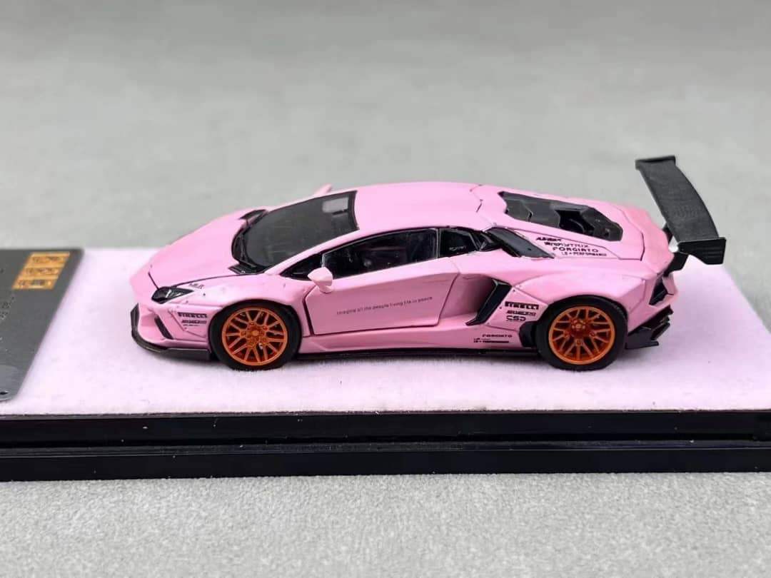 PGM Private Good Model Scale 1:64 LB LP700 Lamborghini Adventador (Pink) - Image 9