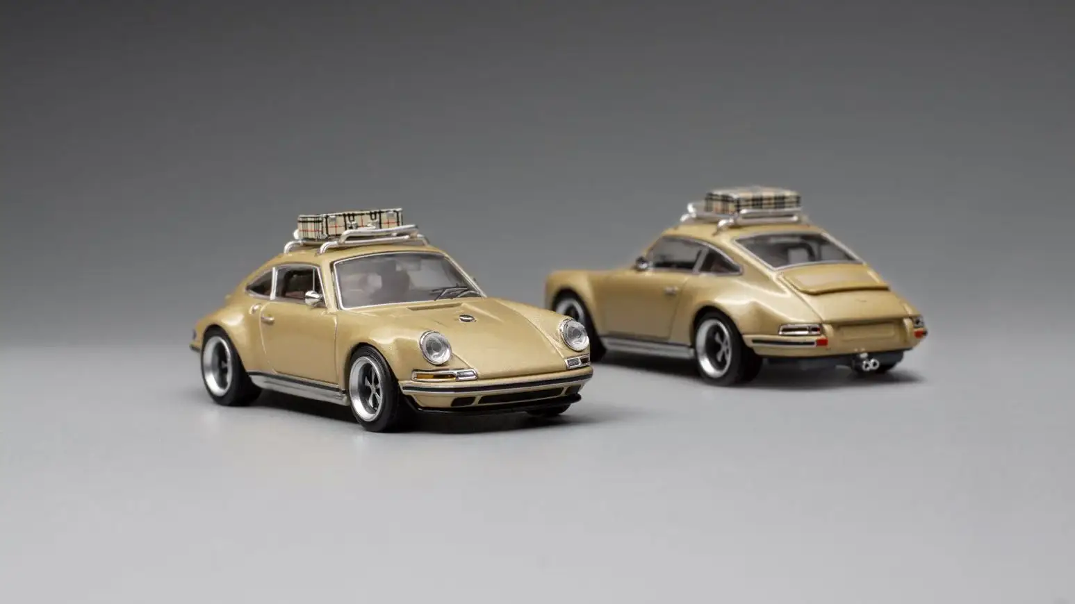 Pop Race 1:64 Scale Porsche 911 (964) Singer (Gold) - Image 3