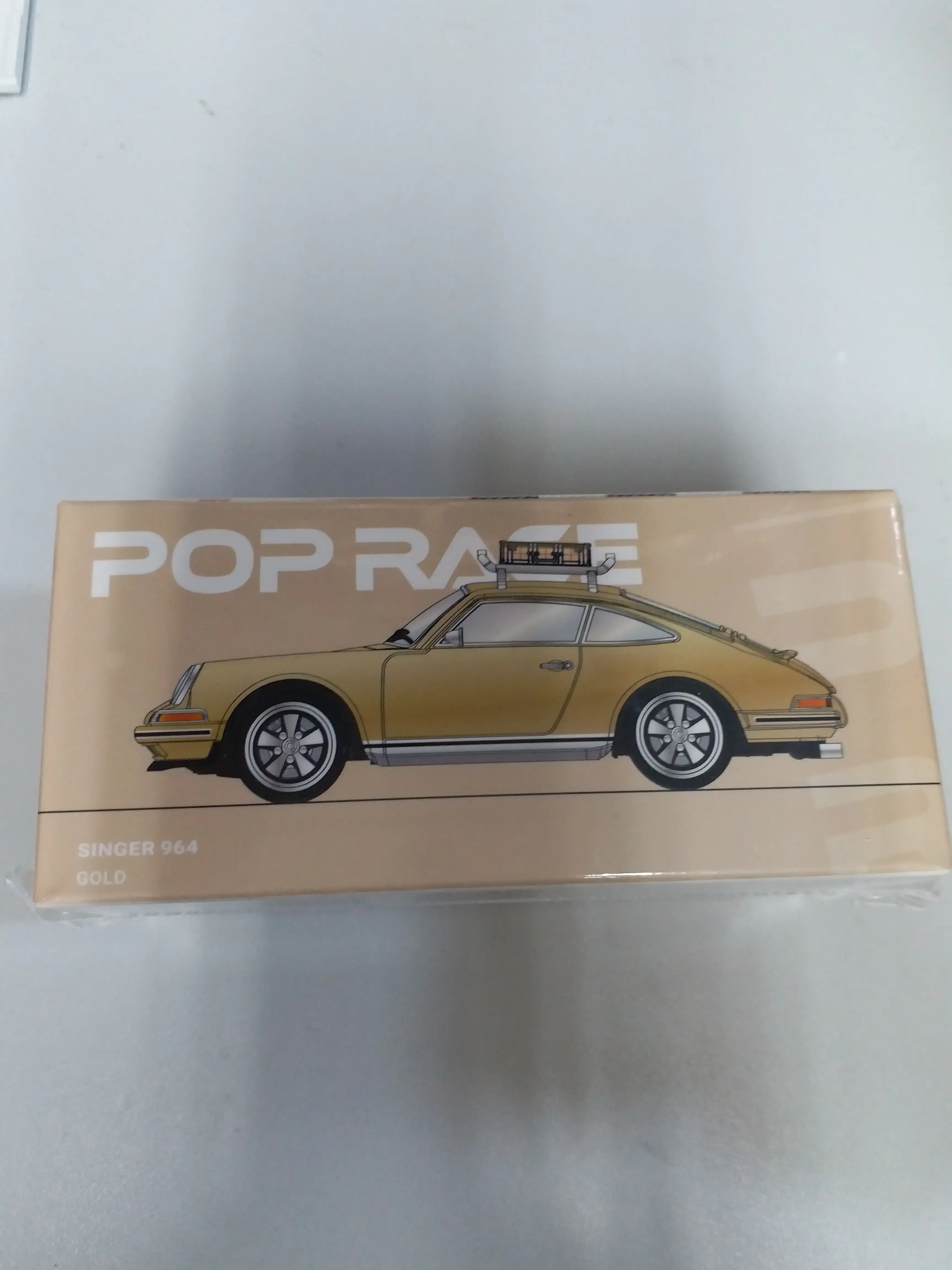 Pop Race 1:64 Scale Porsche 911 (964) Singer (Gold) - Image 4