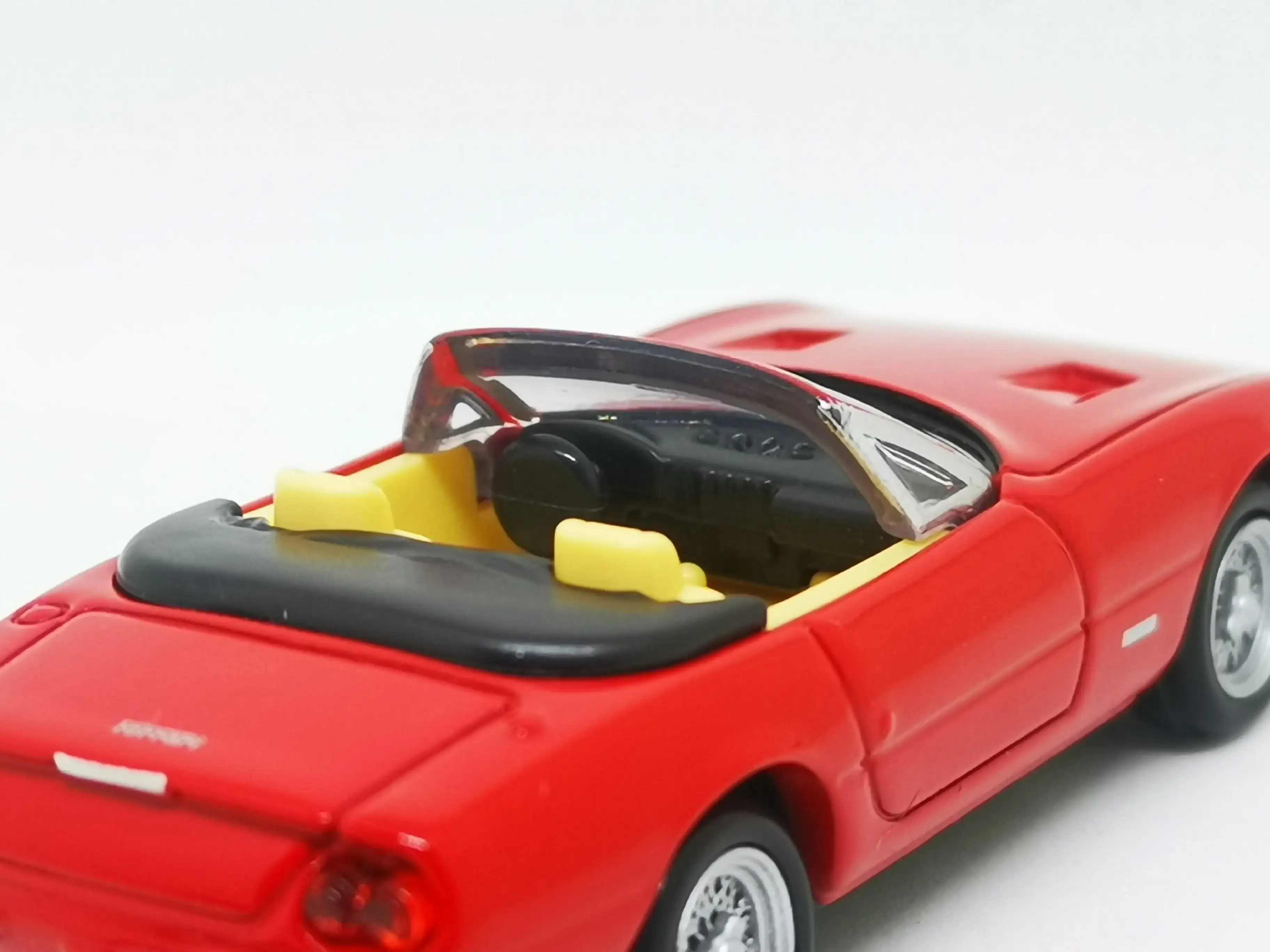 Tomica Premium No.36 Ferrari 365 GTS4 set of two 1:61 SCALE NEW IN Box - Image 3